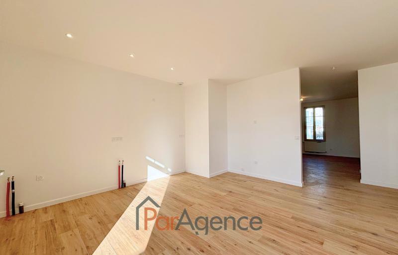 Maison - 120 m² - 4 pièces