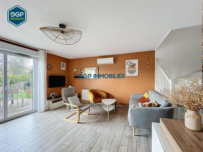 Maison - 95 m² - 5 pièces