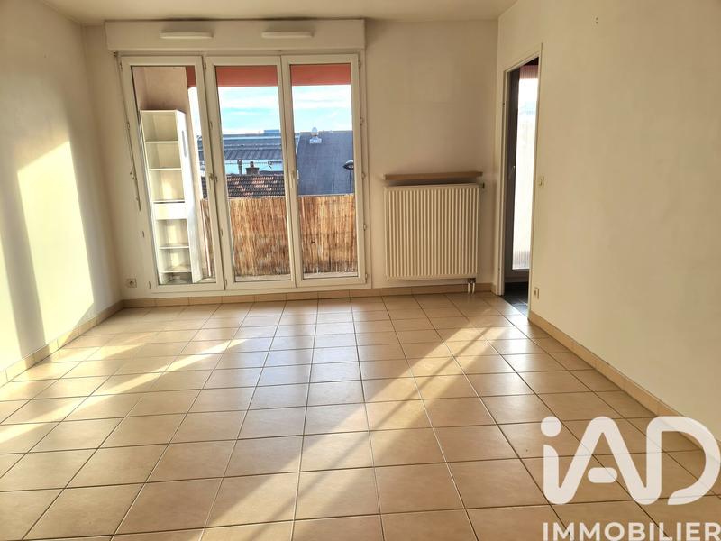 Appartement - 80 m² - 4 pièces