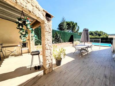 Maison - 139 m² - 6 pièces