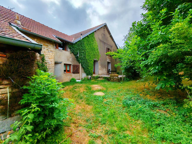 Maison de village - 171 m² - 5 pièces