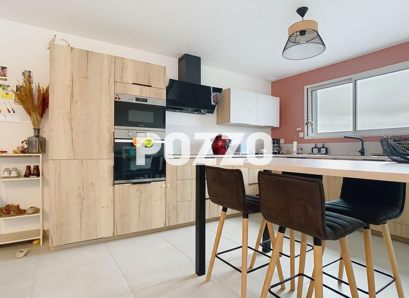 Maison - 122 m² - 5 pièces