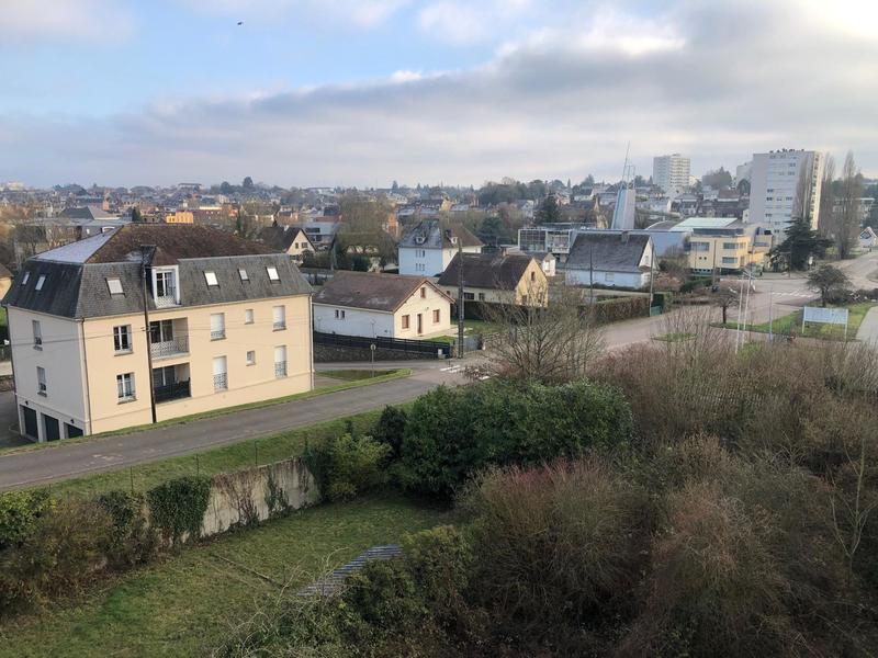 Appartement - 85 m² - 3 pièces