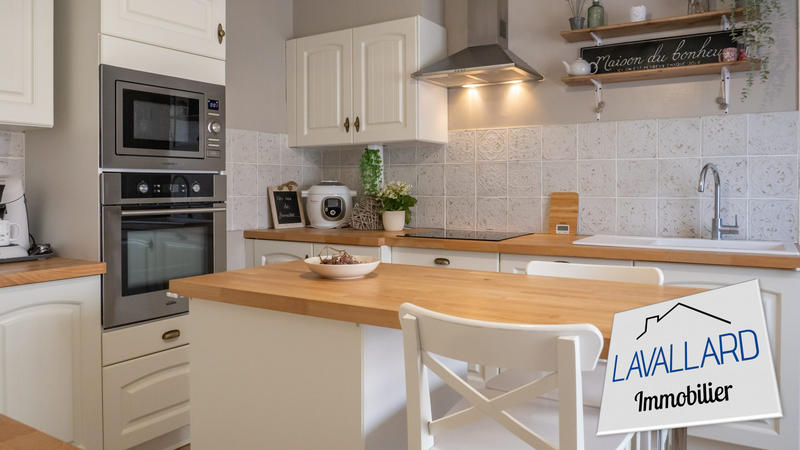 Maison - 150 m² - 7 pièces