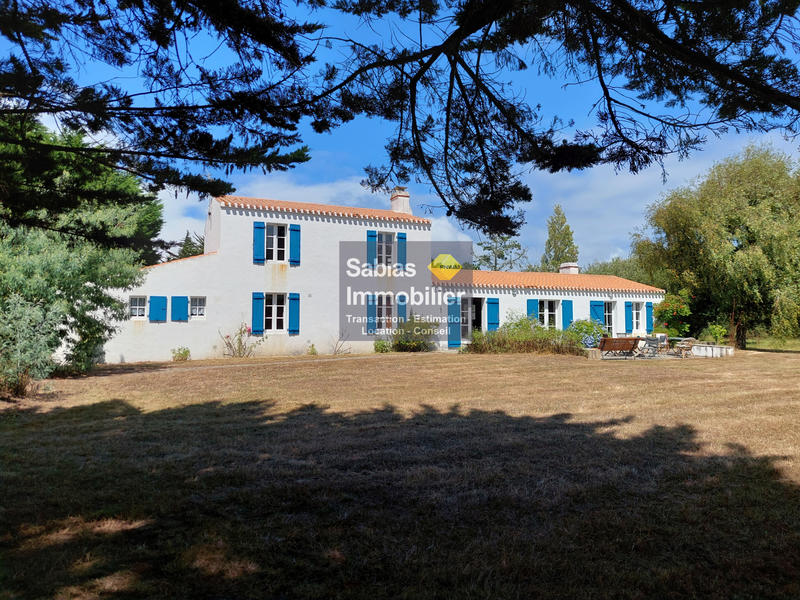 Maison - 167 m² - 7 pièces