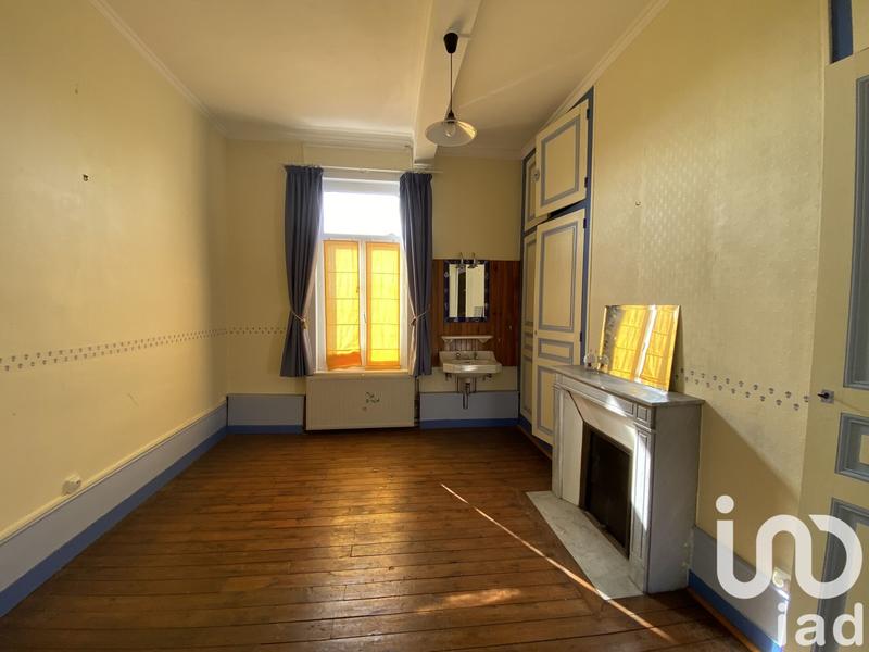 Maison - 180 m² - 7 pièces