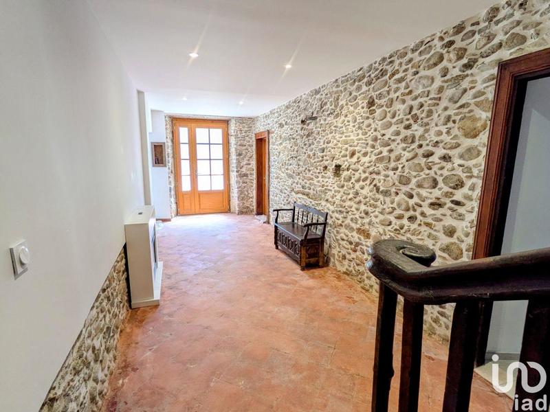 Maison - 237 m² - 6 pièces