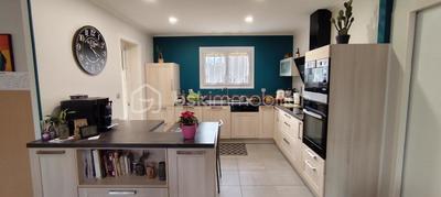 Maison traditionnelle - 104 m² - 5 pièces