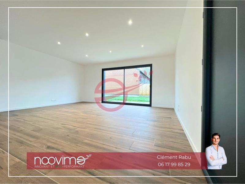 Maison - 98 m² - 5 pièces