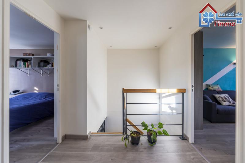 Maison traditionnelle - 92 m² - 5 pièces