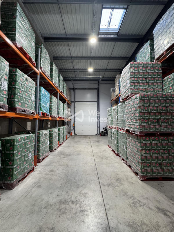 Entrepôt - 568 m²