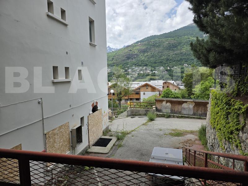 Immeuble - 1 300 m²