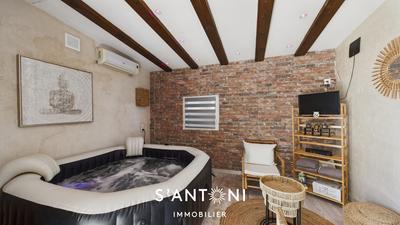 Maison - 140 m² - 6 pièces