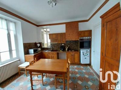 Maison de maîtres - 141 m² - 7 pièces