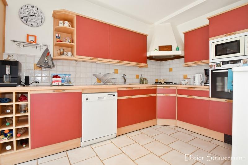 Maison - 206 m² - 7 pièces