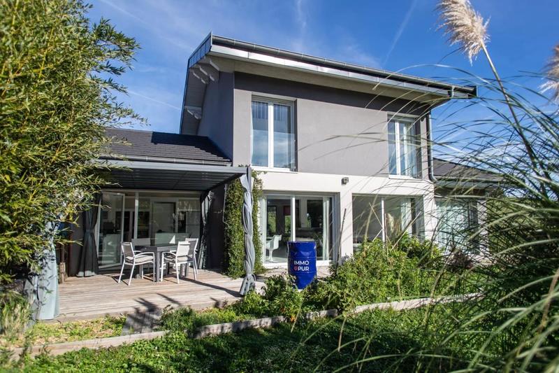 Maison - 143 m² - 4 pièces