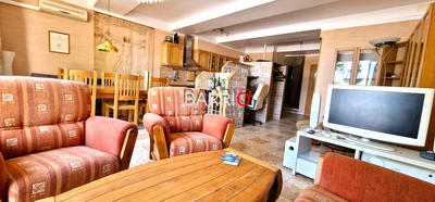 Appartement - 80 m² - 3 pièces