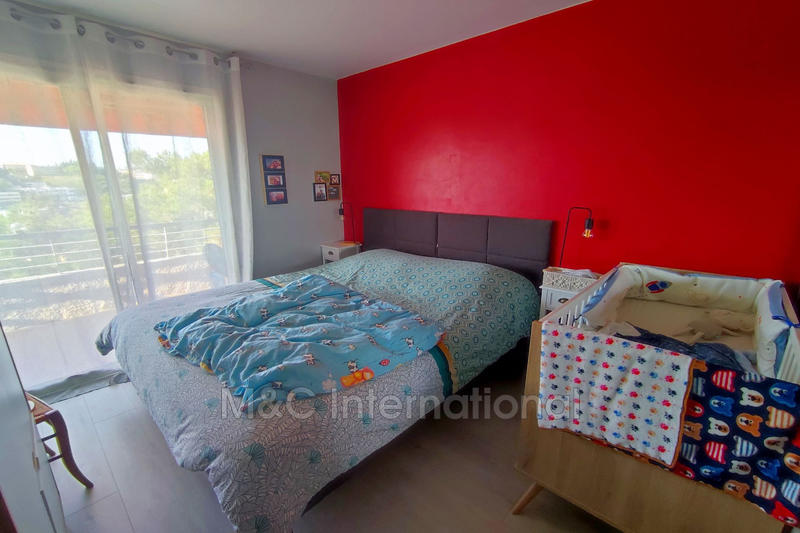 Appartement - 90 m² - 4 pièces