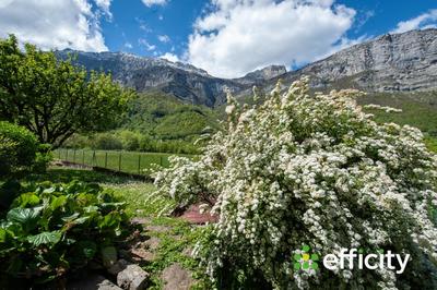 Appartement - 140 m² - 5 pièces