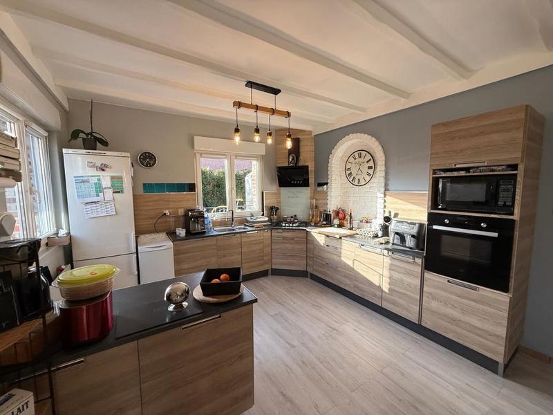 Maison - 174 m² - 5 pièces