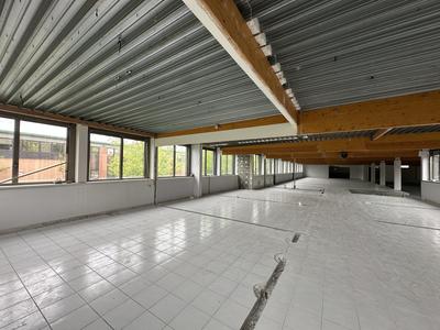 Bureau - 1 000 m²