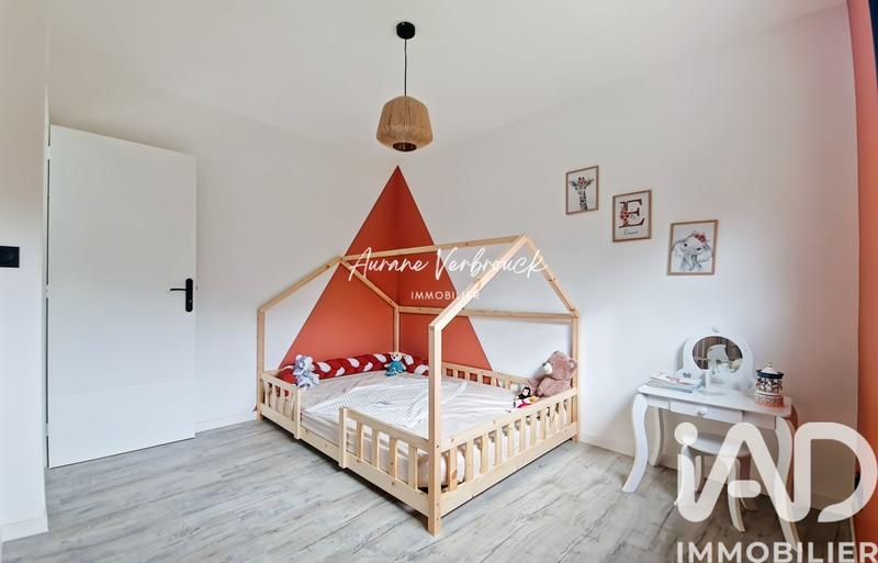 Maison - 121 m² - 5 pièces