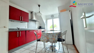 Appartement - 94 m² - 4 pièces