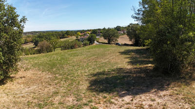 Terrain - 36 348 m²