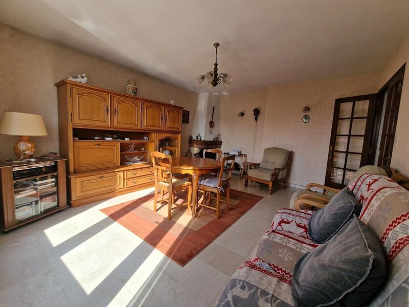 Maison traditionnelle - 106 m² - 4 pièces