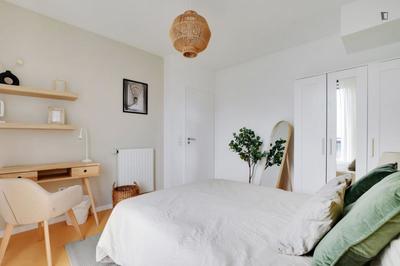 Chambre - 11 m² - 4 pièces