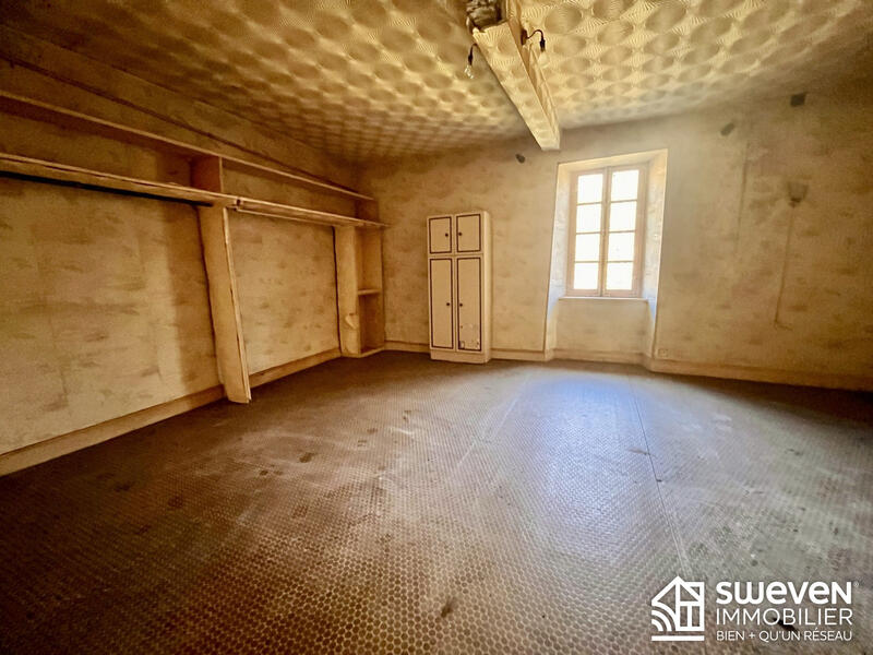 Maison ancienne - 188 m² - 6 pièces