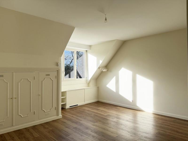 Villa - 410 m² - 8 pièces