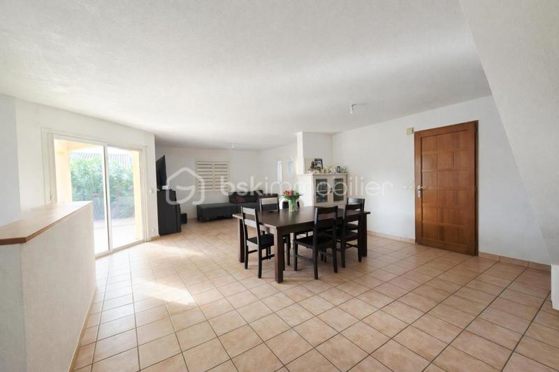 Maison - 89 m² - 4 pièces