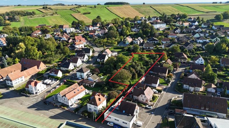 Terrain constructible - 3 000 m²