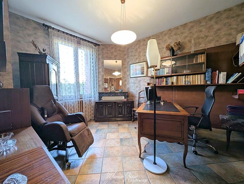 Maison - 186 m² - 7 pièces