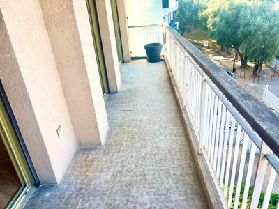 Appartement - 110 m² - 4 pièces