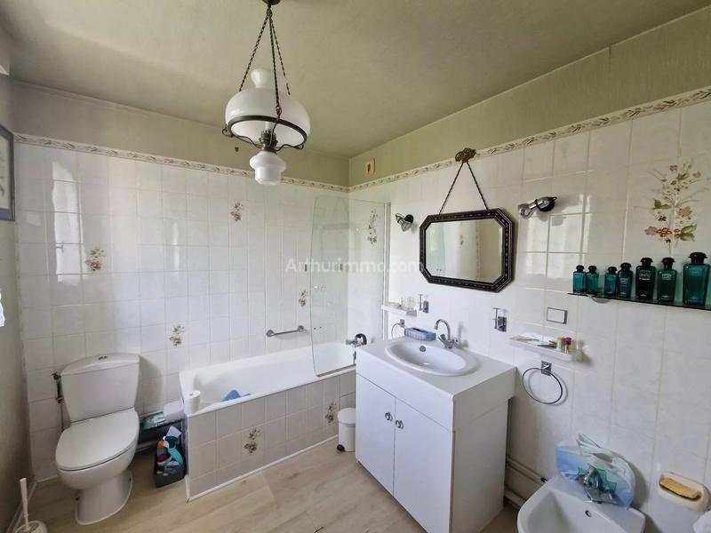 Appartement - 180 m² - 5 pièces