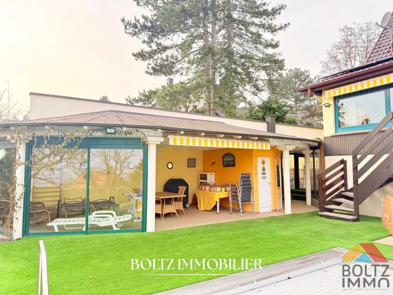 Villa - 199 m² - 8 pièces