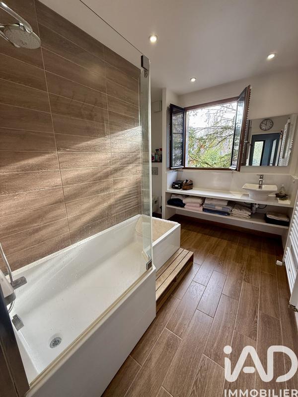 Maison de ville - 112 m² - 5 pièces