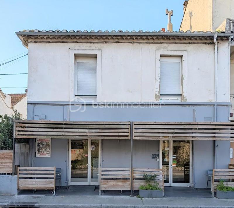 Immeuble - 179 m² - 7 pièces