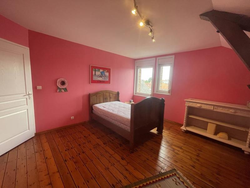 Maison de maîtres - 337 m² - 12 pièces