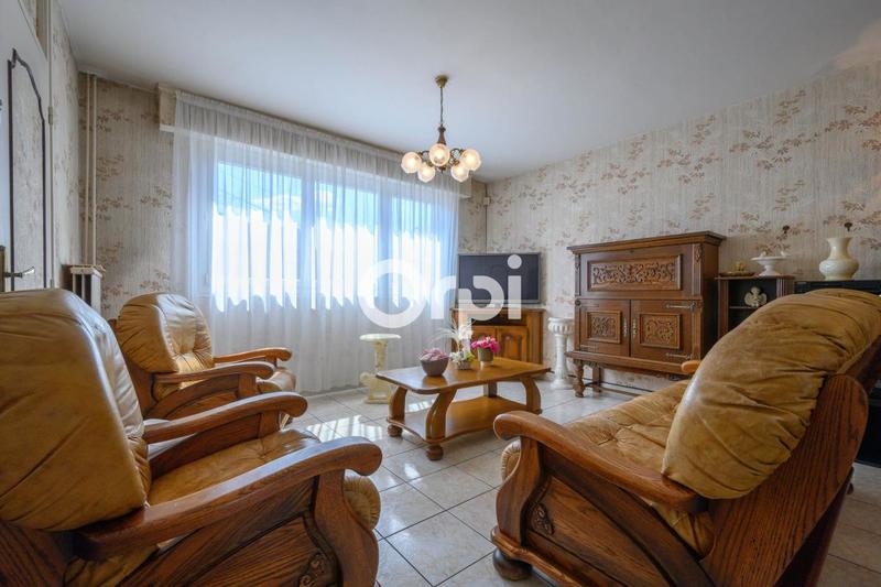 Maison - 93 m² - 4 pièces