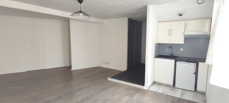 Appartement - 64 m² - 2 pièces