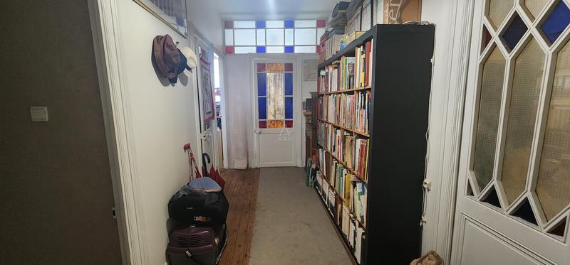 Appartement bourgeois - 104 m² - 4 pièces