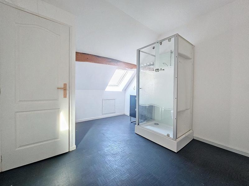 Appartement - 145 m² - 5 pièces