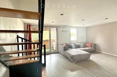 Duplex - 61 m² - 4 pièces