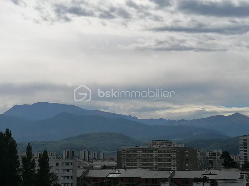 Appartement - 70 m² - 4 pièces