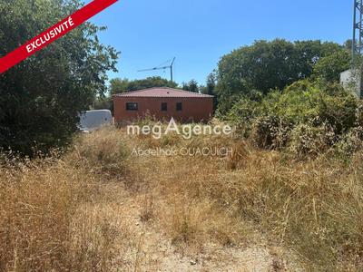 Terrain constructible - 400 m²