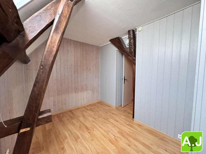 Maison - 97 m² - 4 pièces