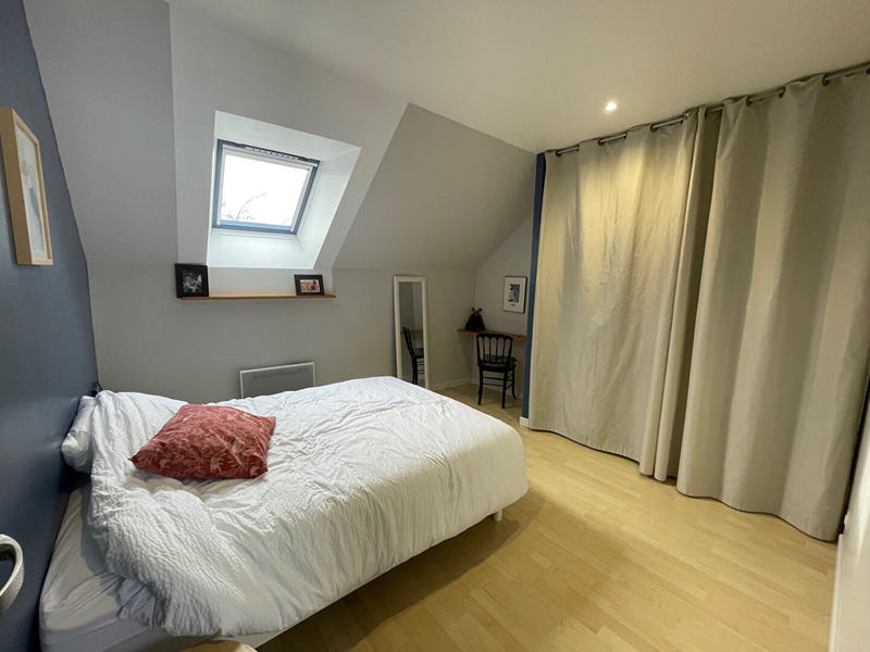 Maison - 200 m² - 7 pièces